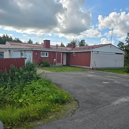 Spacious House Near The Center Of Villa